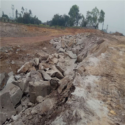 十堰土石方工程施工遇硬石头打不动的解决方案